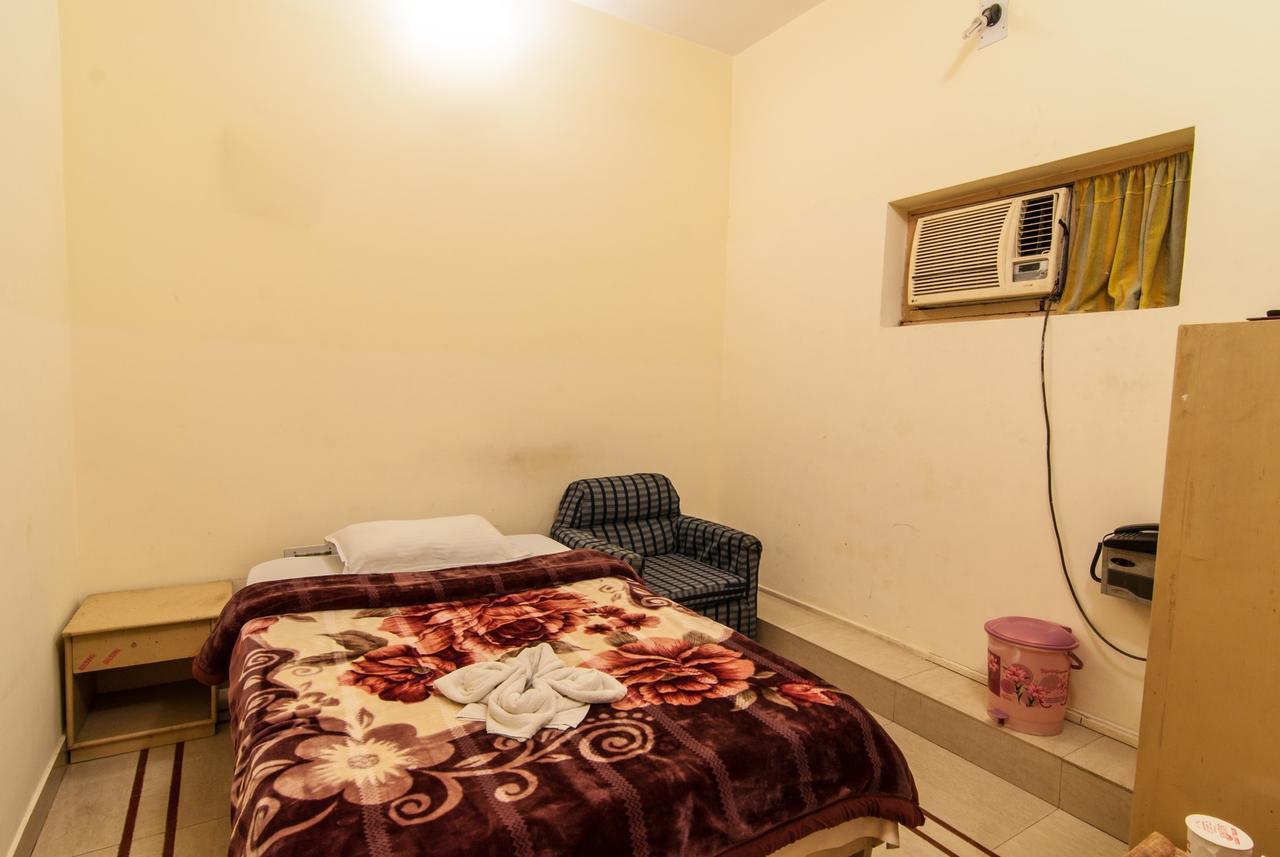 Hotel Jyoti Forbesganj Экстерьер фото