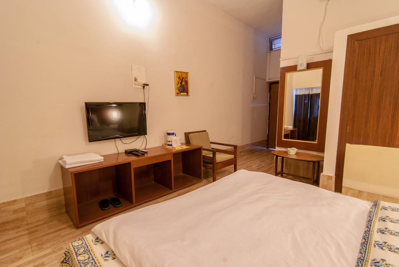 Hotel Jyoti Forbesganj Экстерьер фото
